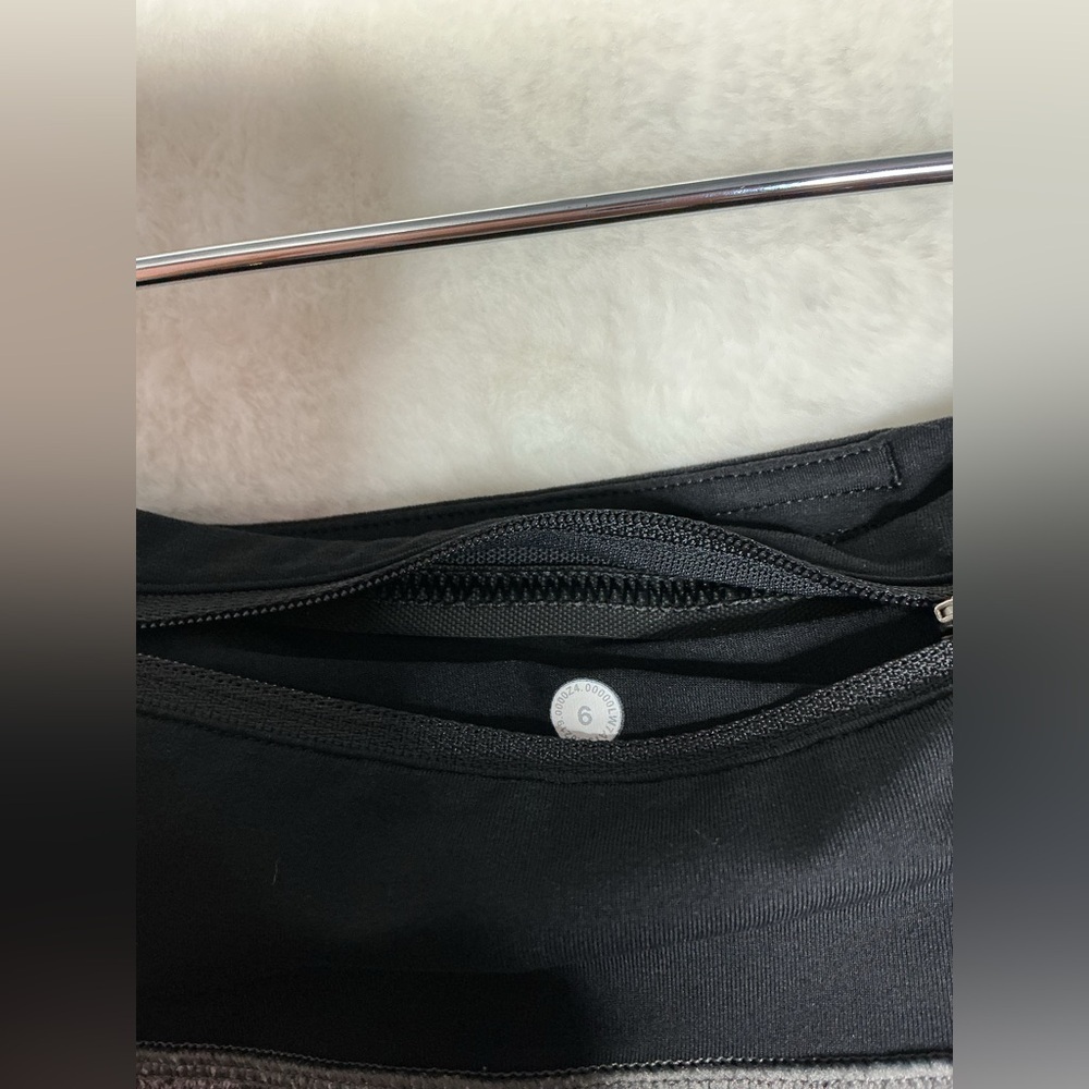 Lululemon Speed Up Short *Long 6 - Picture 6 of 9